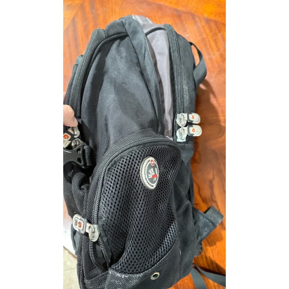 Swiss‎ Gear Backpack Computer Laptop Synergy Shock Business Black Gray